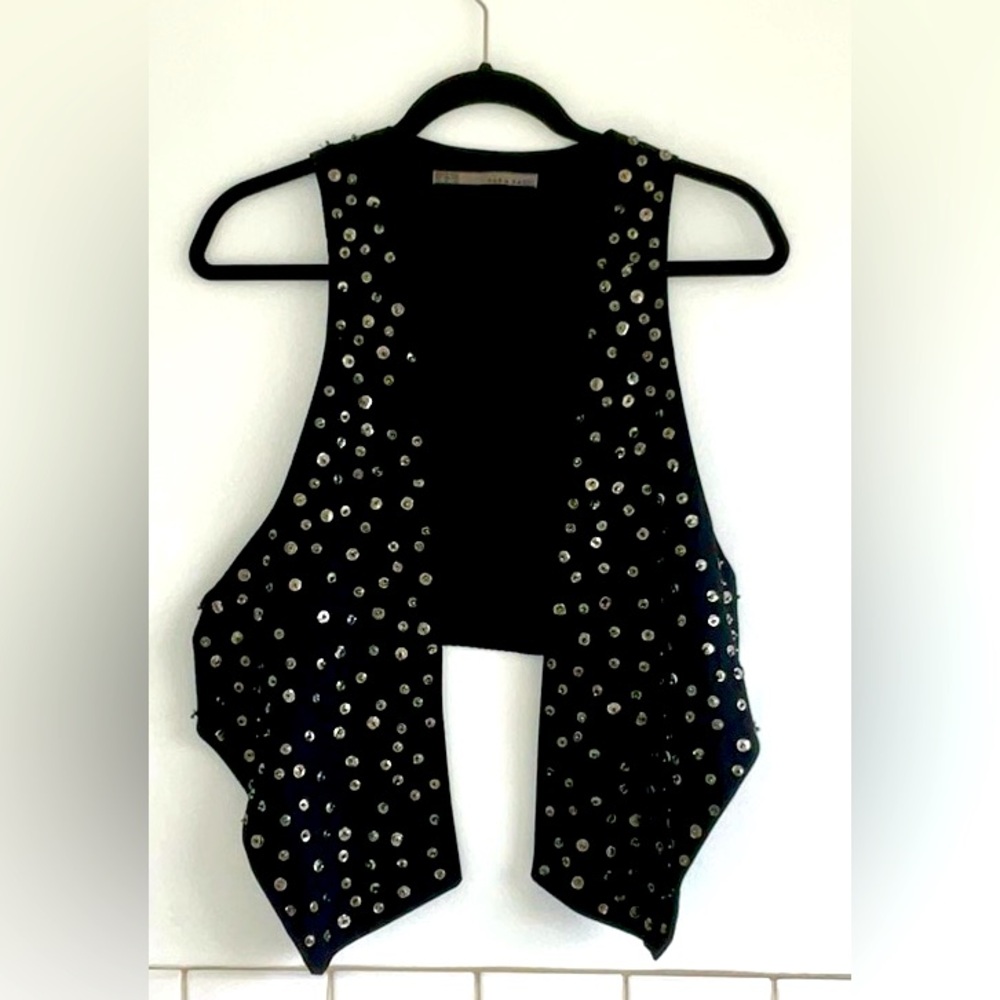 Zara Basic Novelty Embellished Vest. Black. Medium